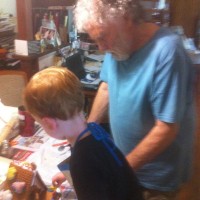 Danny & Louie assemble g house16